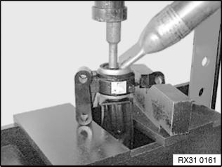 G00425863