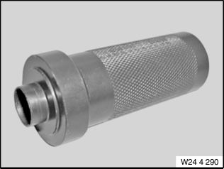 G00437621