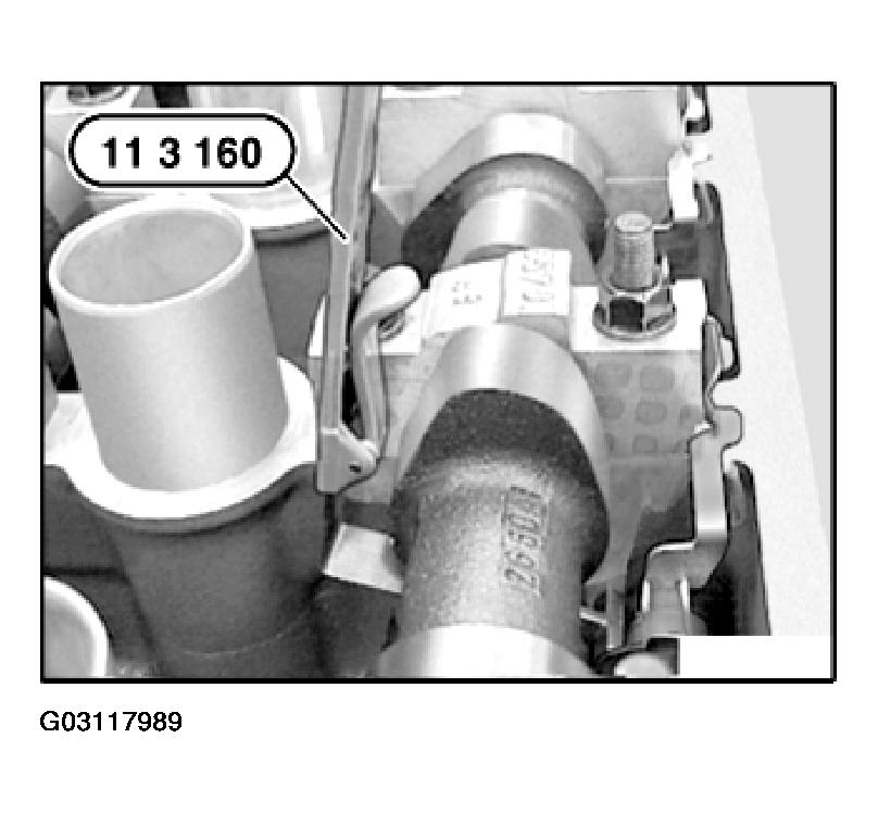 G03117989