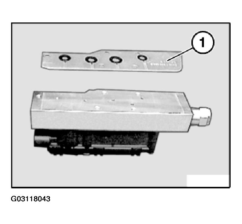 G03118043