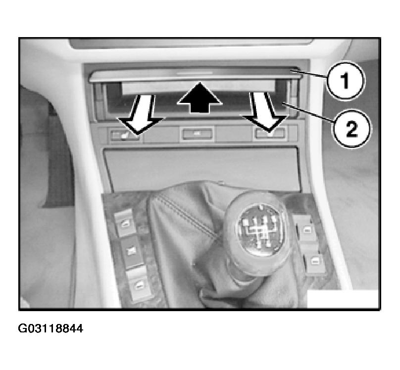 G03118844
