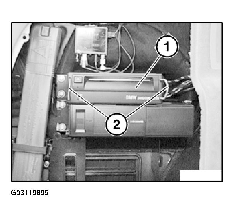 G03119895