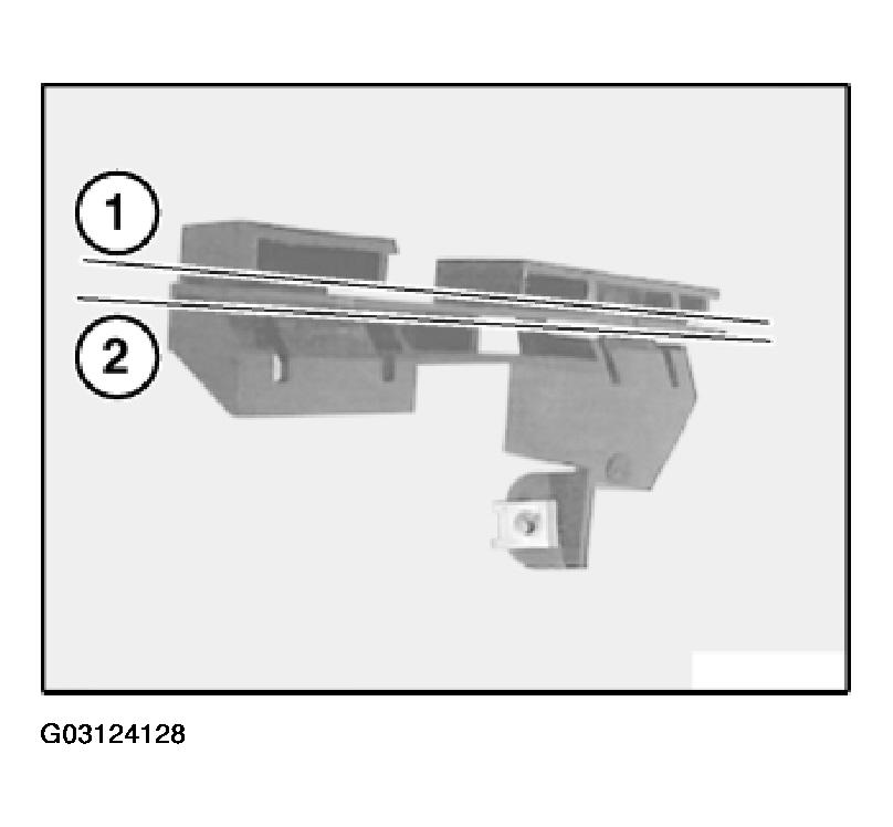 G03124128