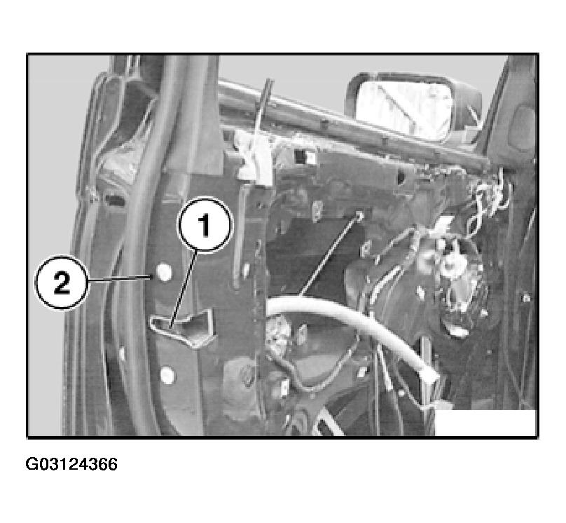 G03124366