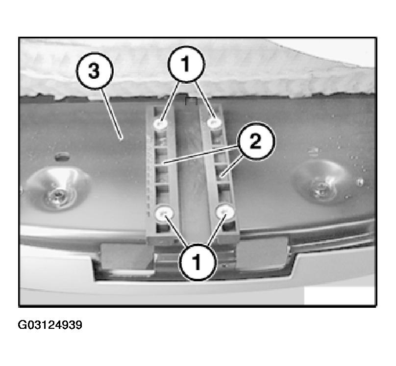 G03124939