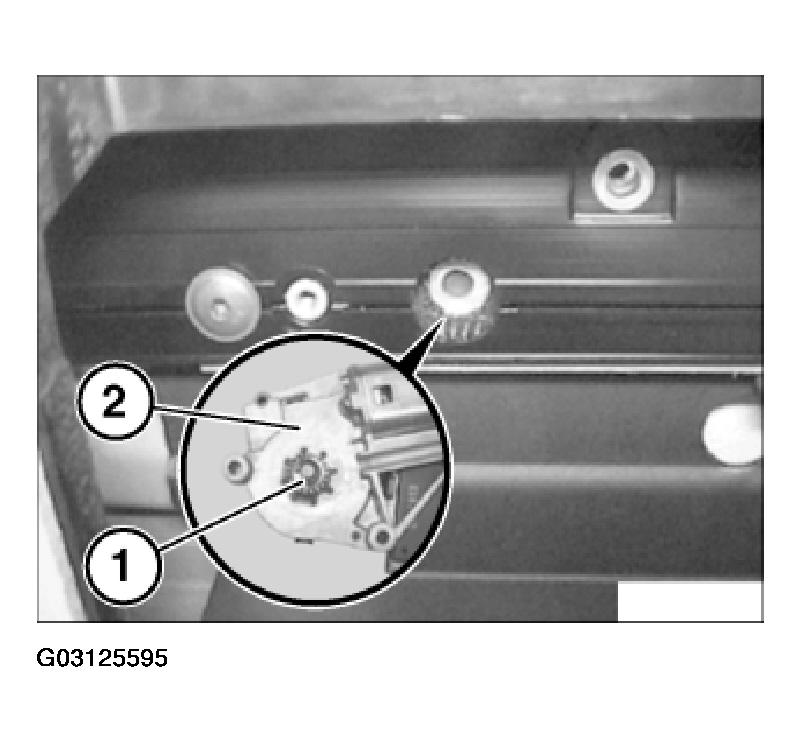 G03125595