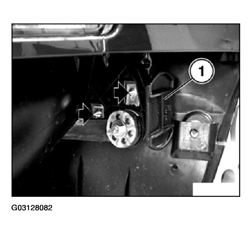 G03128082