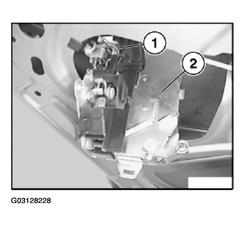 G03128228
