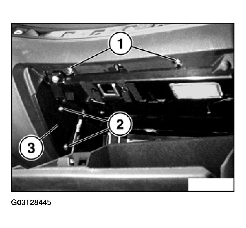 G03128445