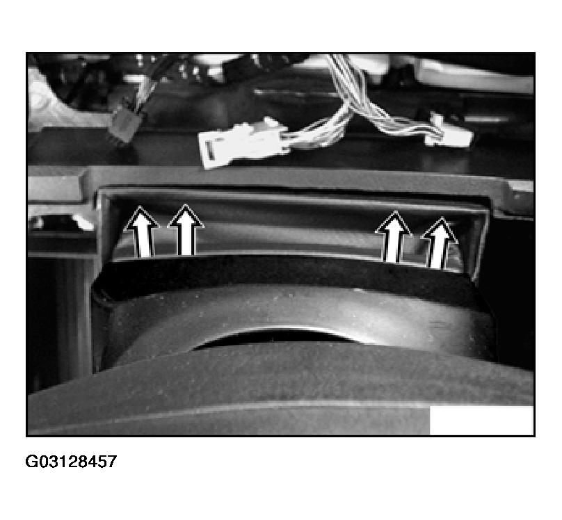 G03128457