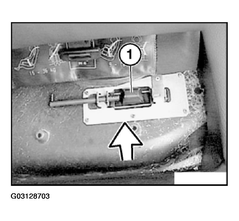 G03128703