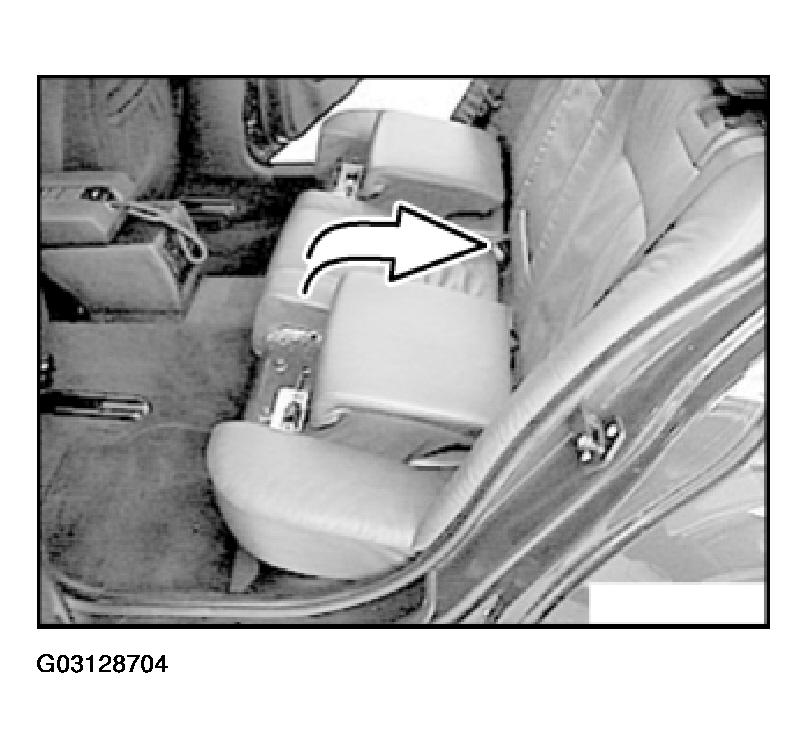 G03128704