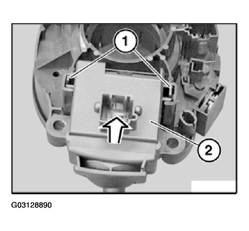 G03128890