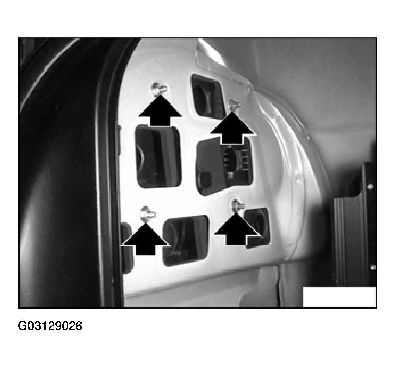 G03129026