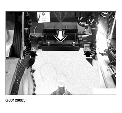 G03129085