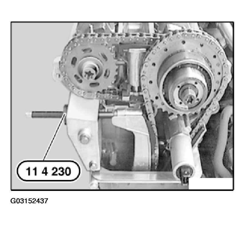 G03152437