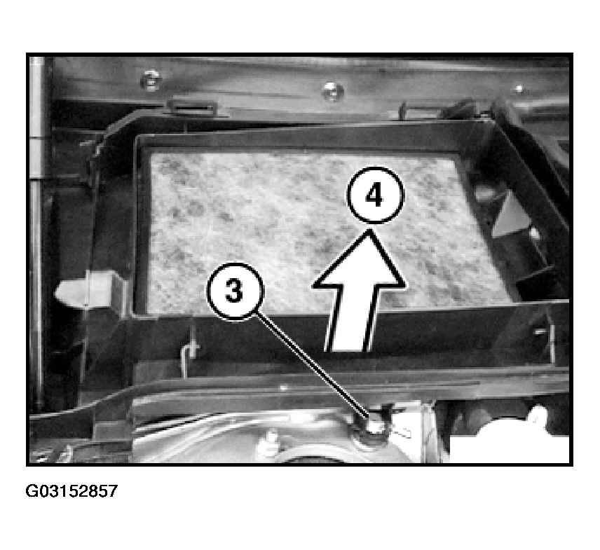 G03152857