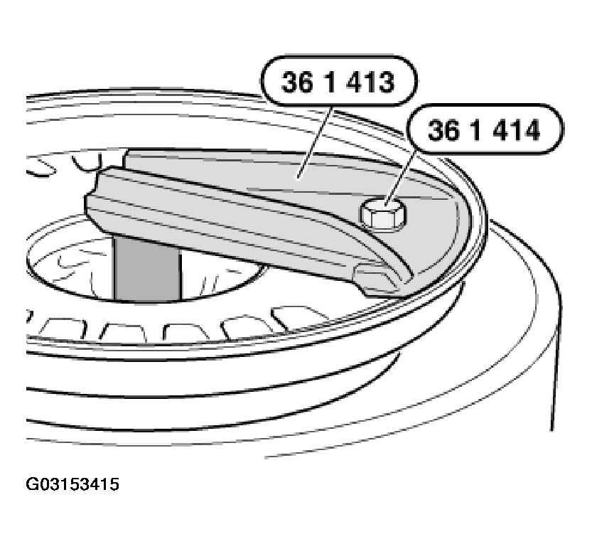 G03153415