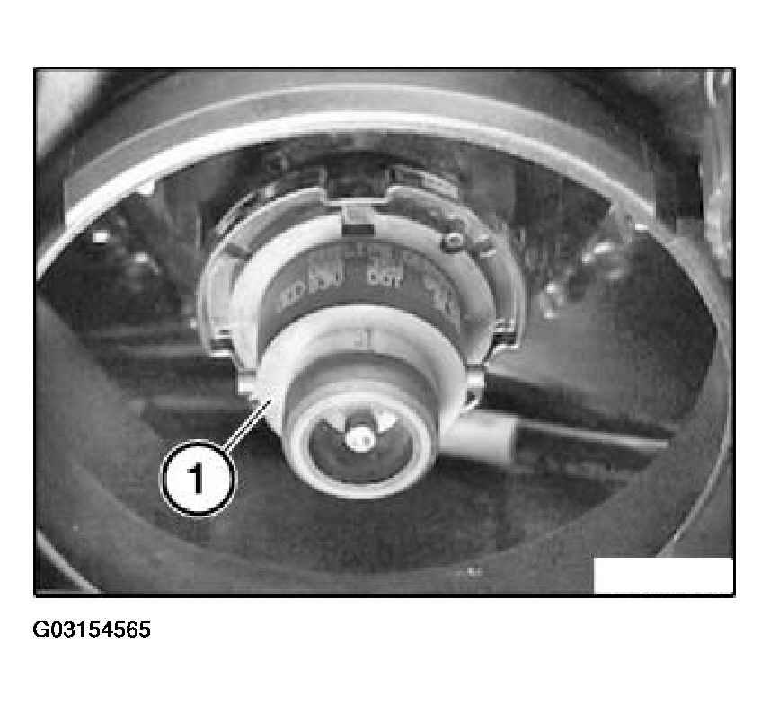 G03154565
