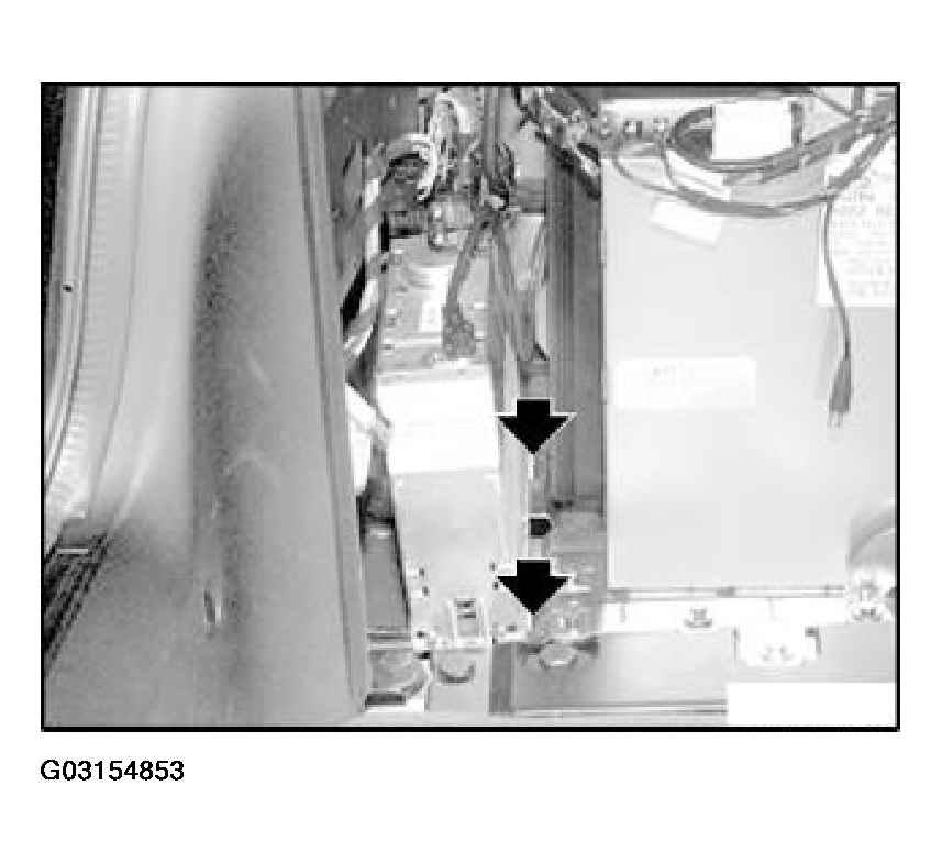 G03154853