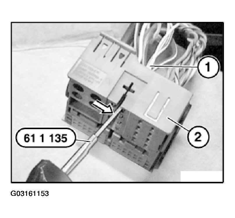 G03161153