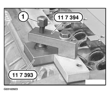 G03163923