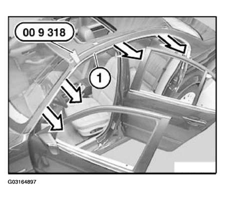 G03164897