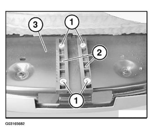 G03165682