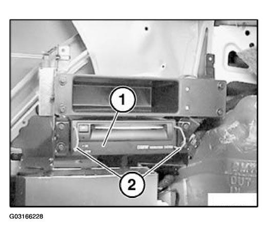 G03166228