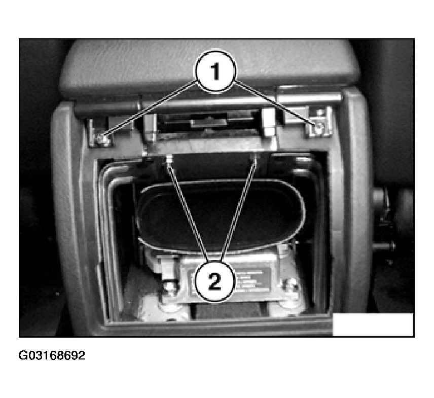 G03168692