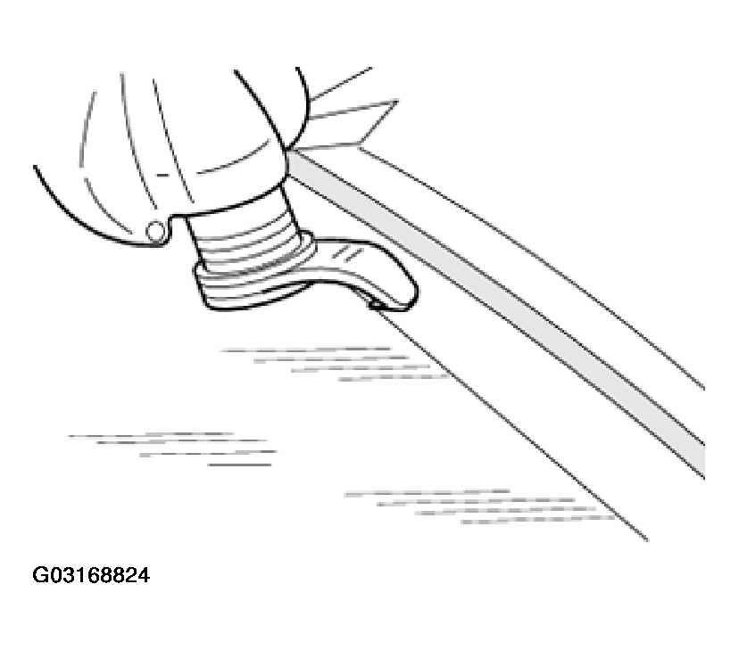 G03168824