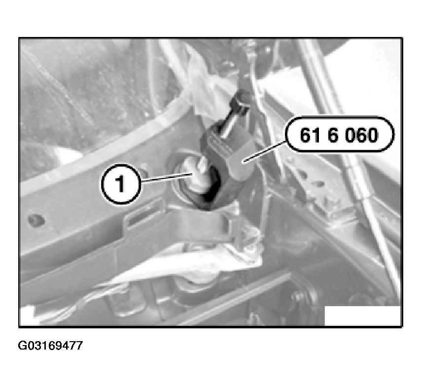 G03169477
