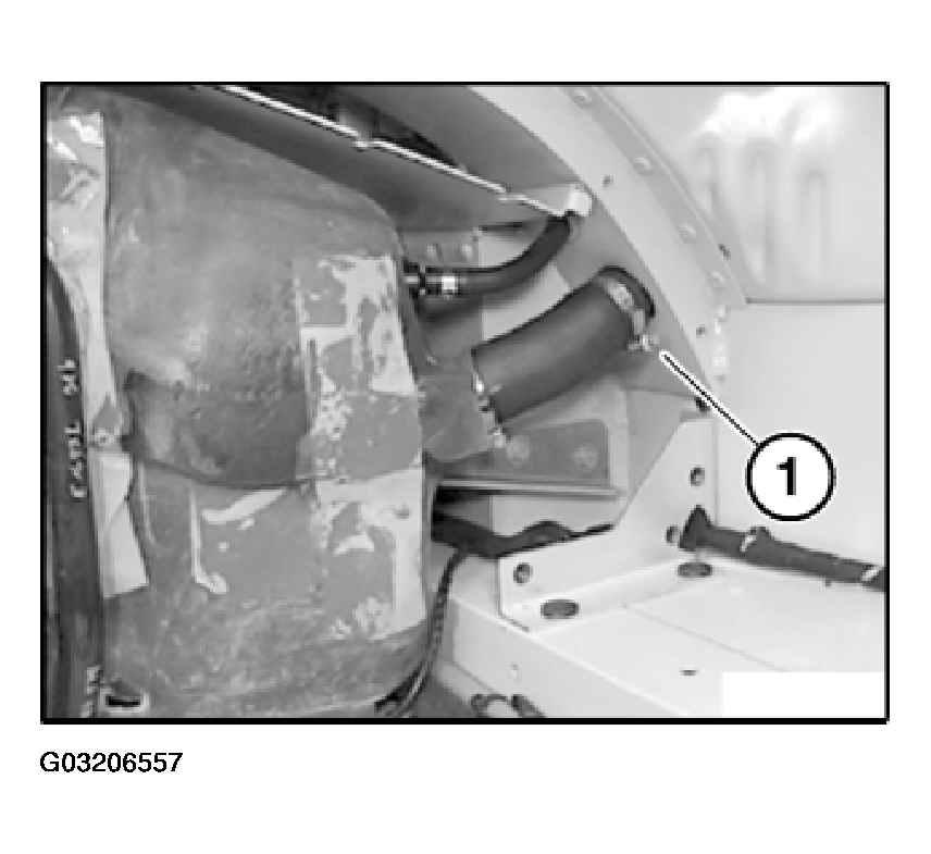 G03206557