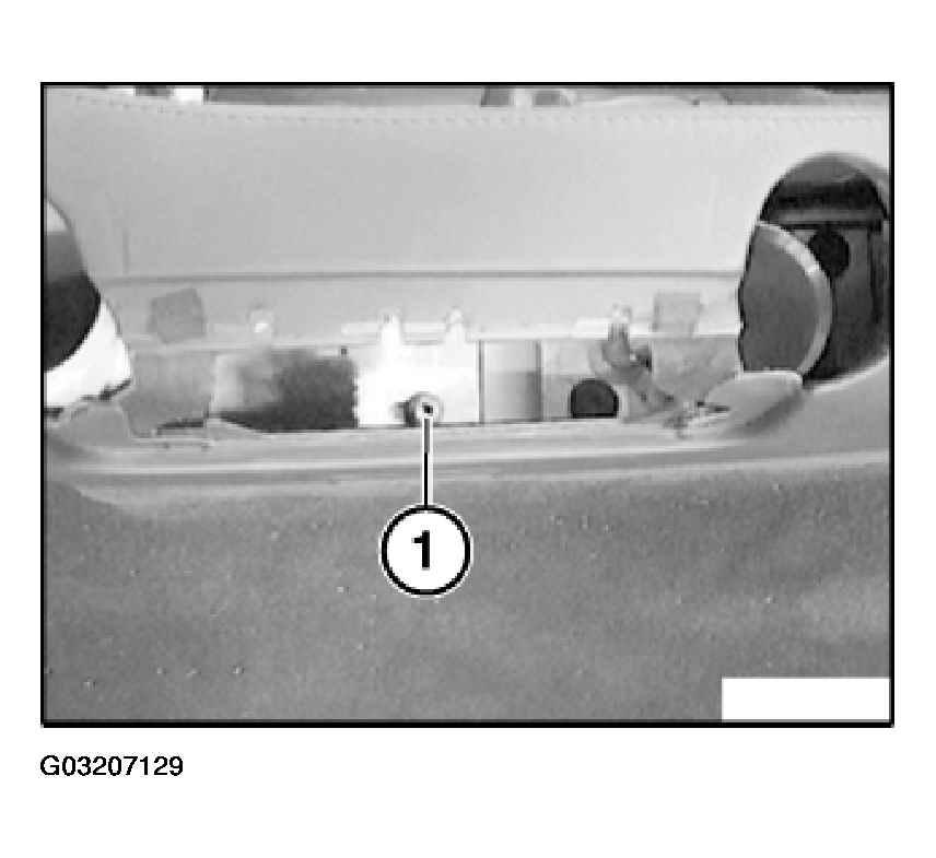 G03207129
