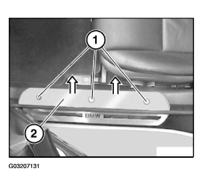 G03207131
