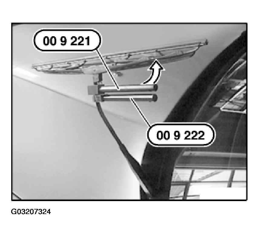 G03207324
