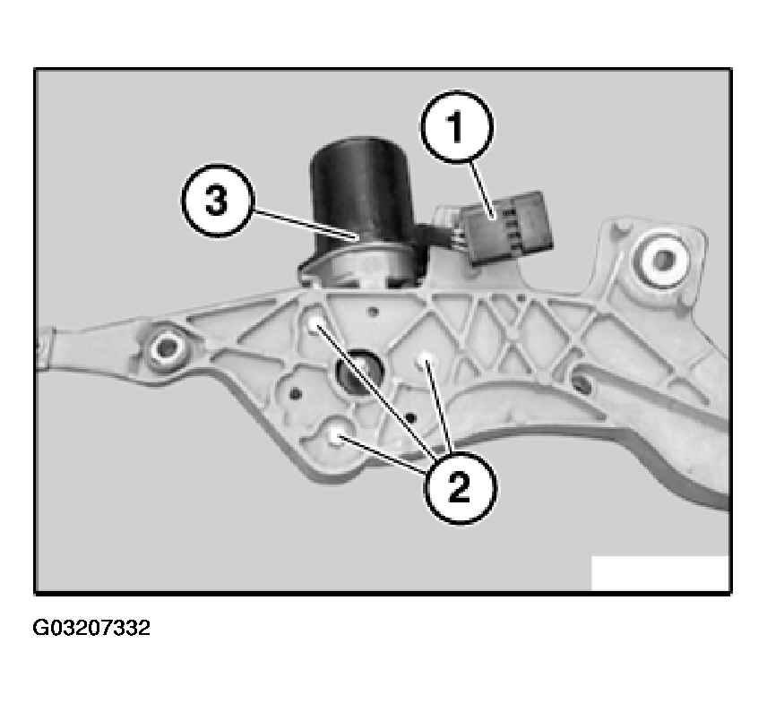G03207332