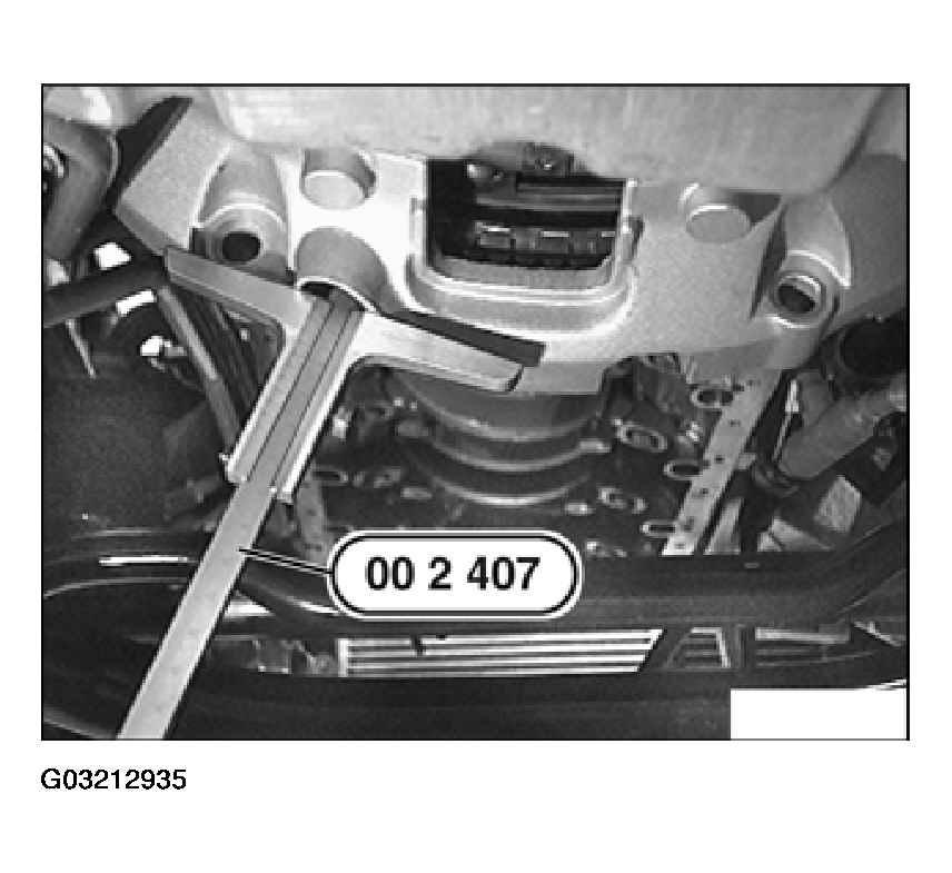 G03212935