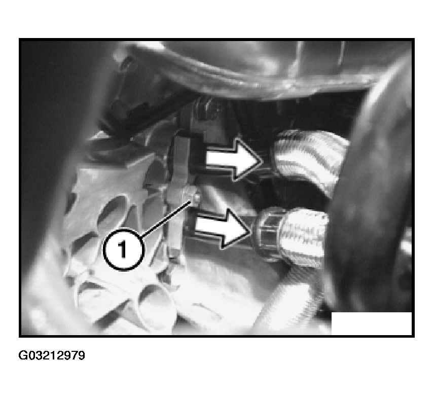 G03212979
