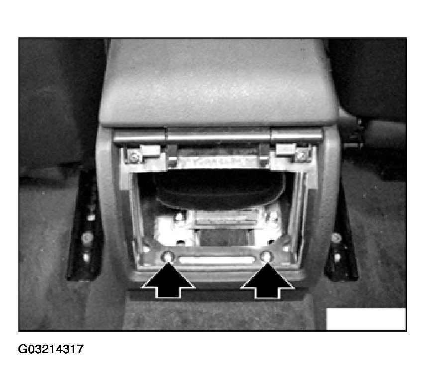 G03214317