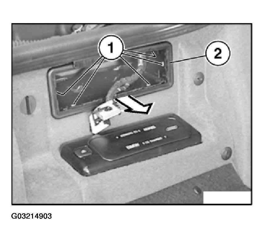 G03214903