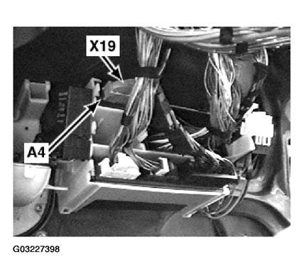 G03227398
