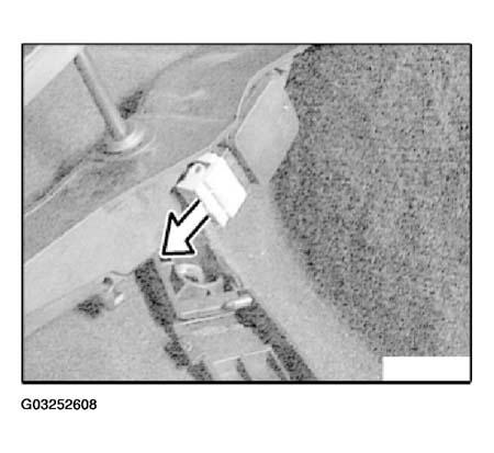 G03252608