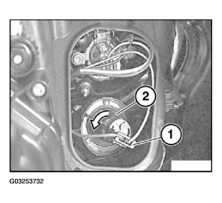 G03253732