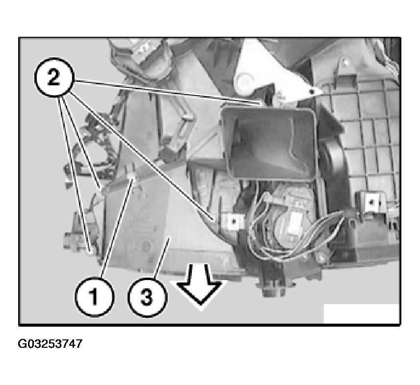 G03253747