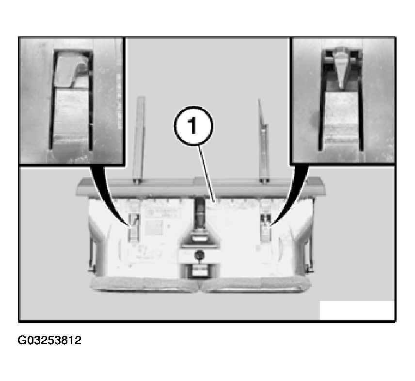G03253812