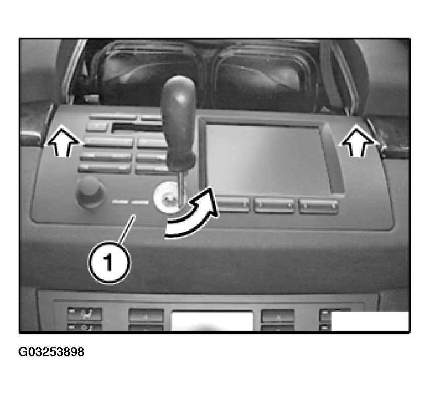 G03253898
