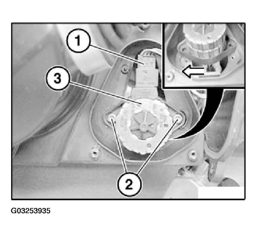 G03253935