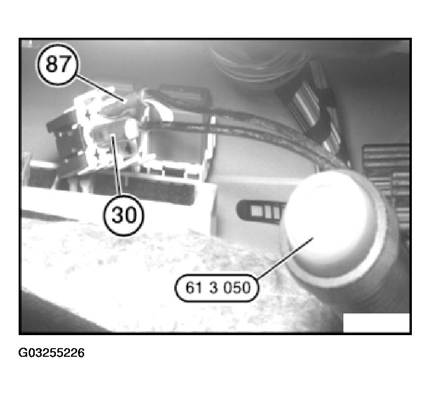 G03255226