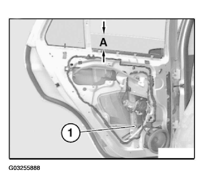 G03255888